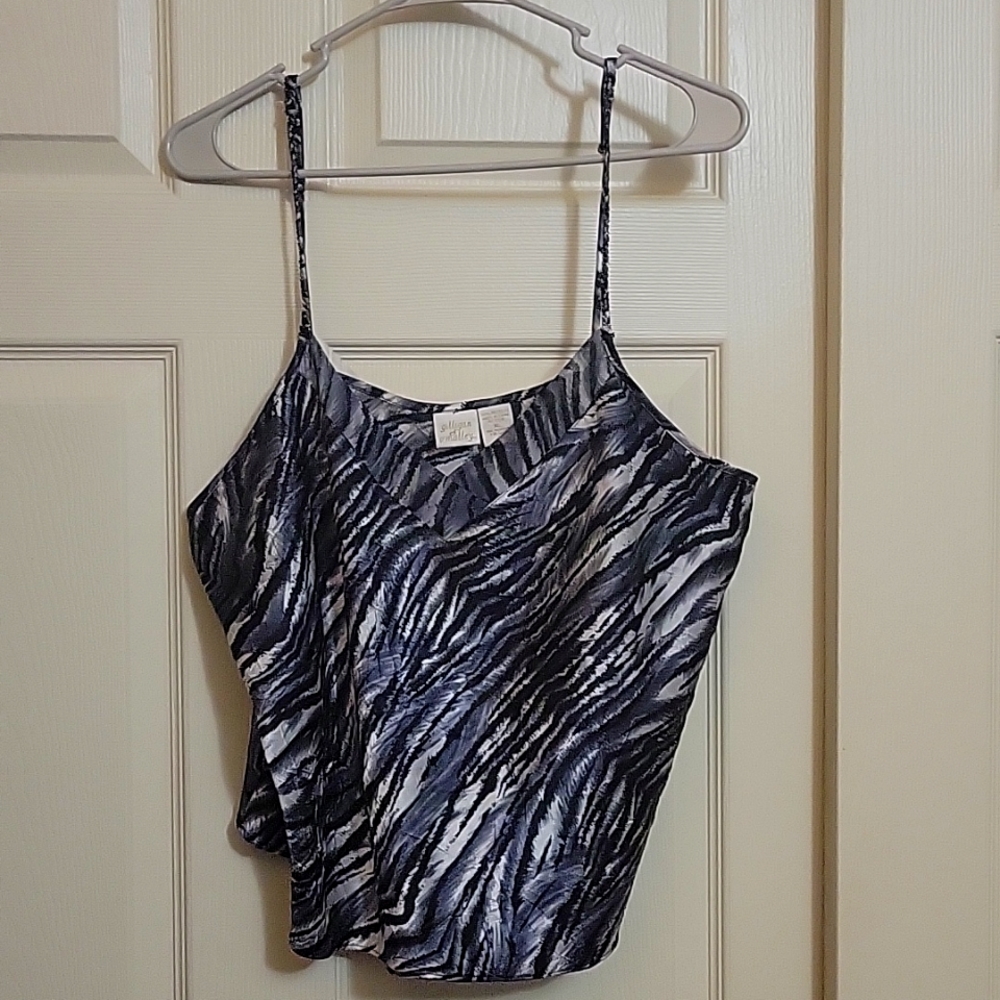 Animal print cropped cami